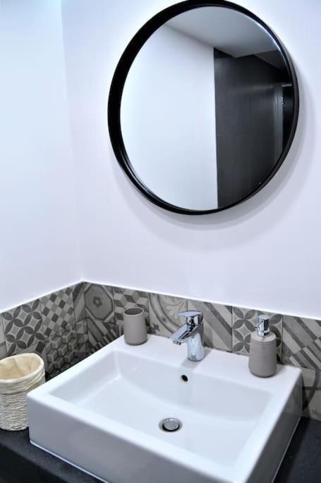 Dock33 - Comfort Loft In Catania Center Εξωτερικό φωτογραφία